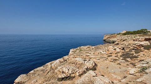 Solar en primera línea del mar en venta en Cala Pi, Mallorca, immagine 2