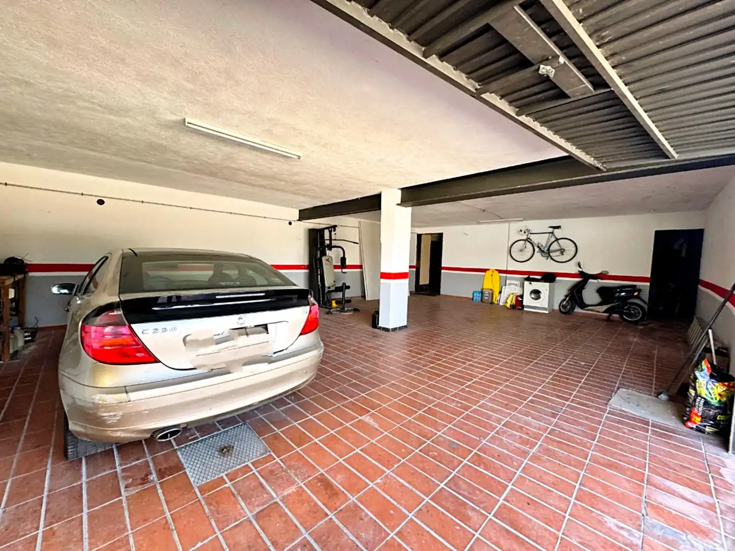 Casa amb piscina en venda a Avenida GARROFERS, imagen 51