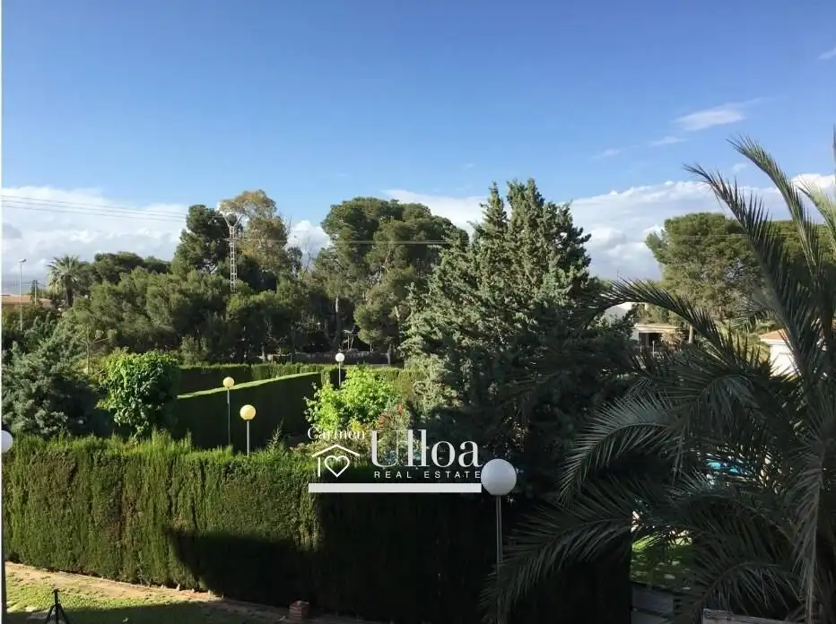Piso en venta en El Campello con Aire acondicionado, Calefacción y Jardín privado