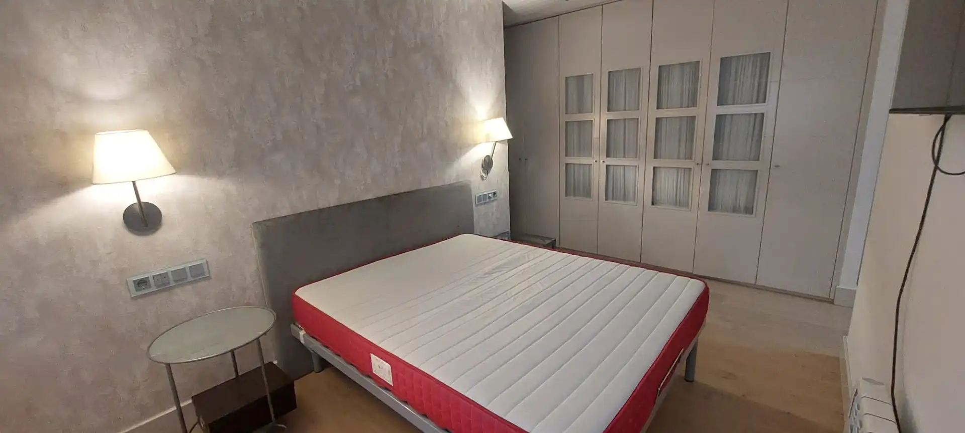 Dormitori de Apartament de lloguer en Murcia amb Aire condicionat, Calefacció i Moblat