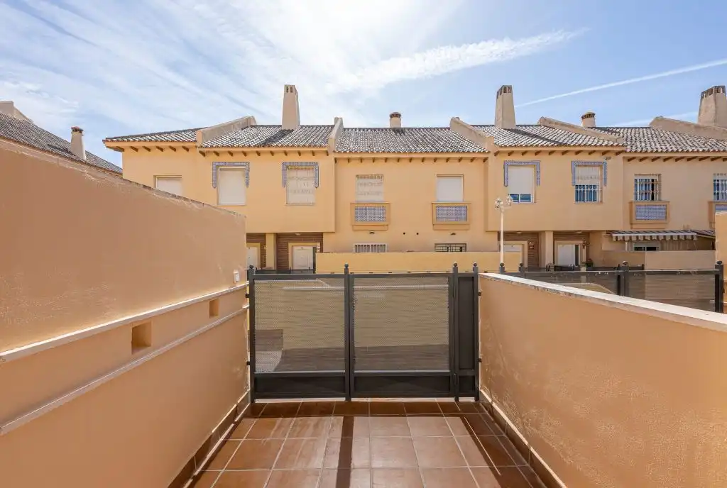 Terraced house with pool for sale in Calle Adarves de Calypso, imagen 50