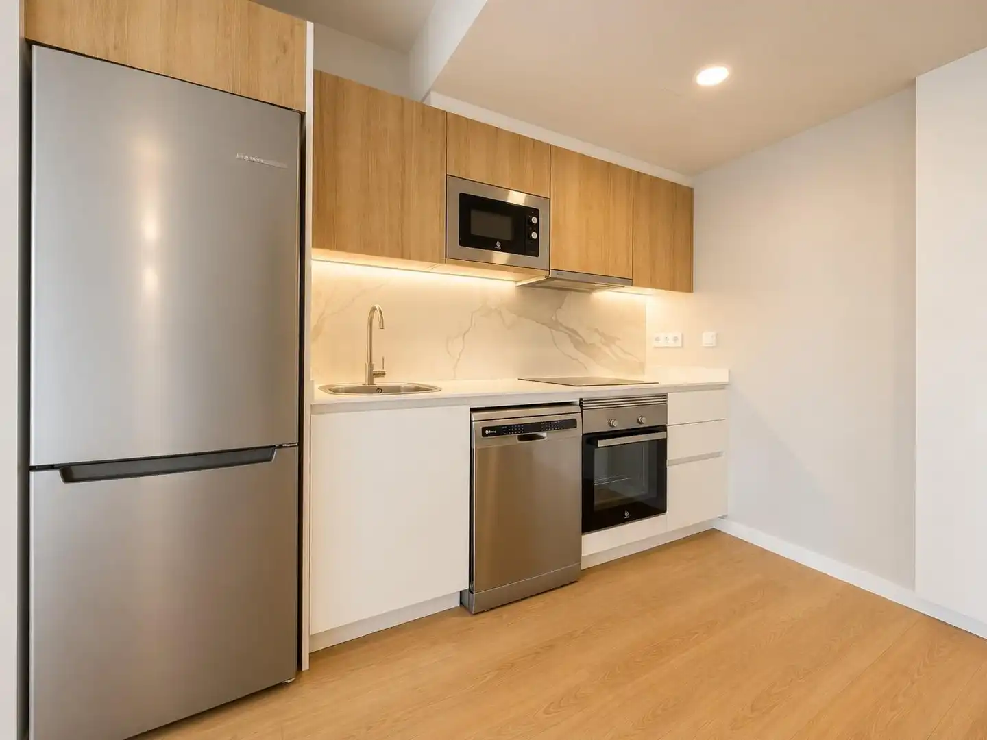 Küche von Wohnung zur Miete in Terrassa mit Heizung, Parkett und Terrasse