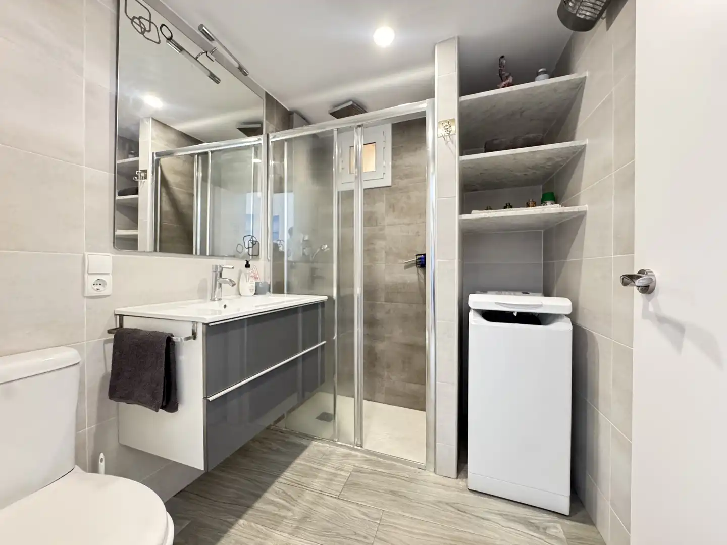 Bathroom of Flat for sale in Begur
