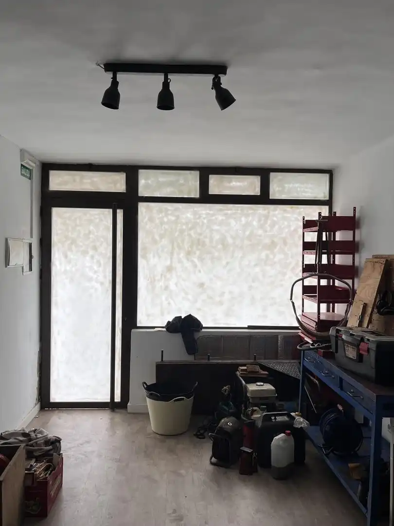 Local comercial en venda a De España, imagen 2
