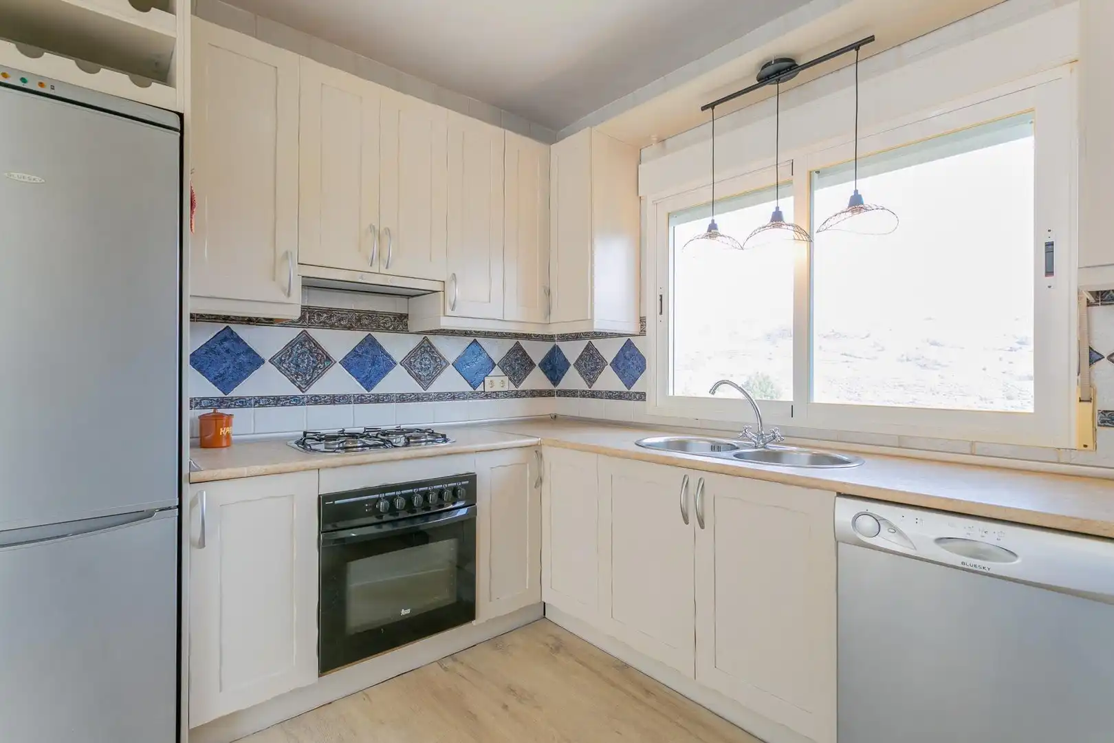 Cocina de Casa o chalet en venta en Albuñuelas con Aire acondicionado, Jardín privado y Terraza