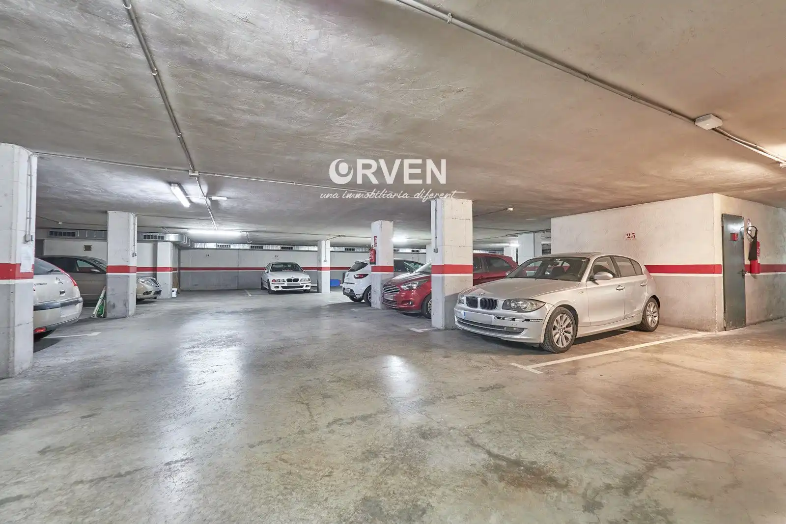 Parking de Piso en venta en El Vendrell con Calefacción, Terraza y Amueblado