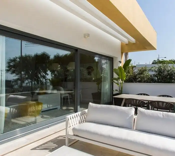 Apartament amb piscina en venda a Estepona Pueblo, imagen 2