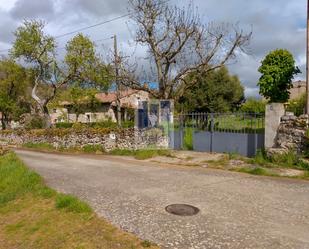 Vista exterior de Casa o xalet en venda en Los Ausines