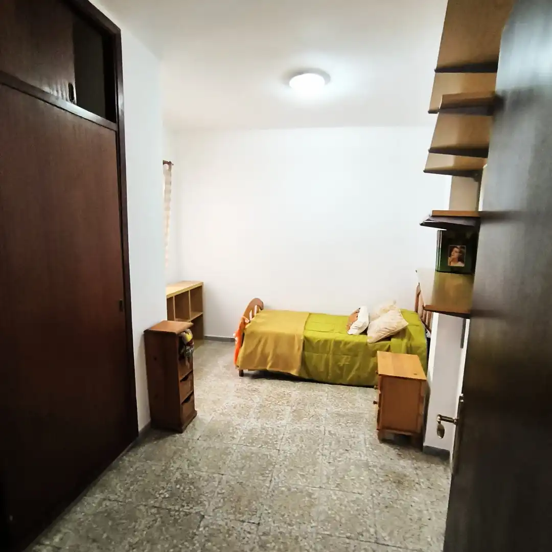 Habitación de Piso de alquiler en La Orotava con Amueblado y Se aceptan mascotas