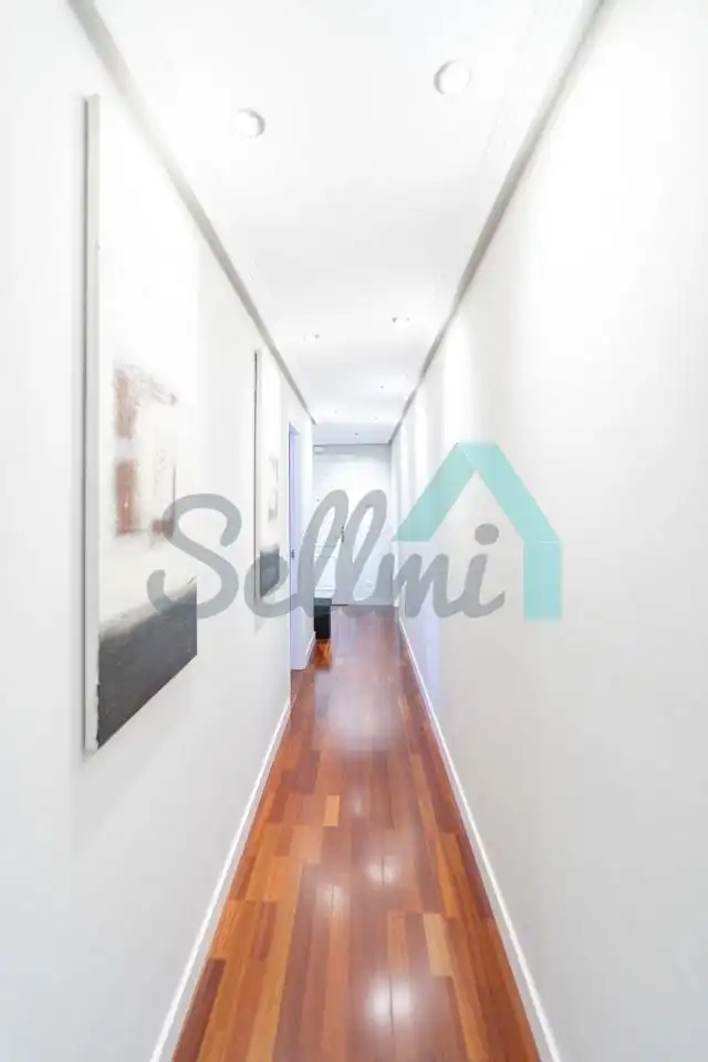 Ático en venta en Oviedo  con Calefacción, Parquet y Terraza