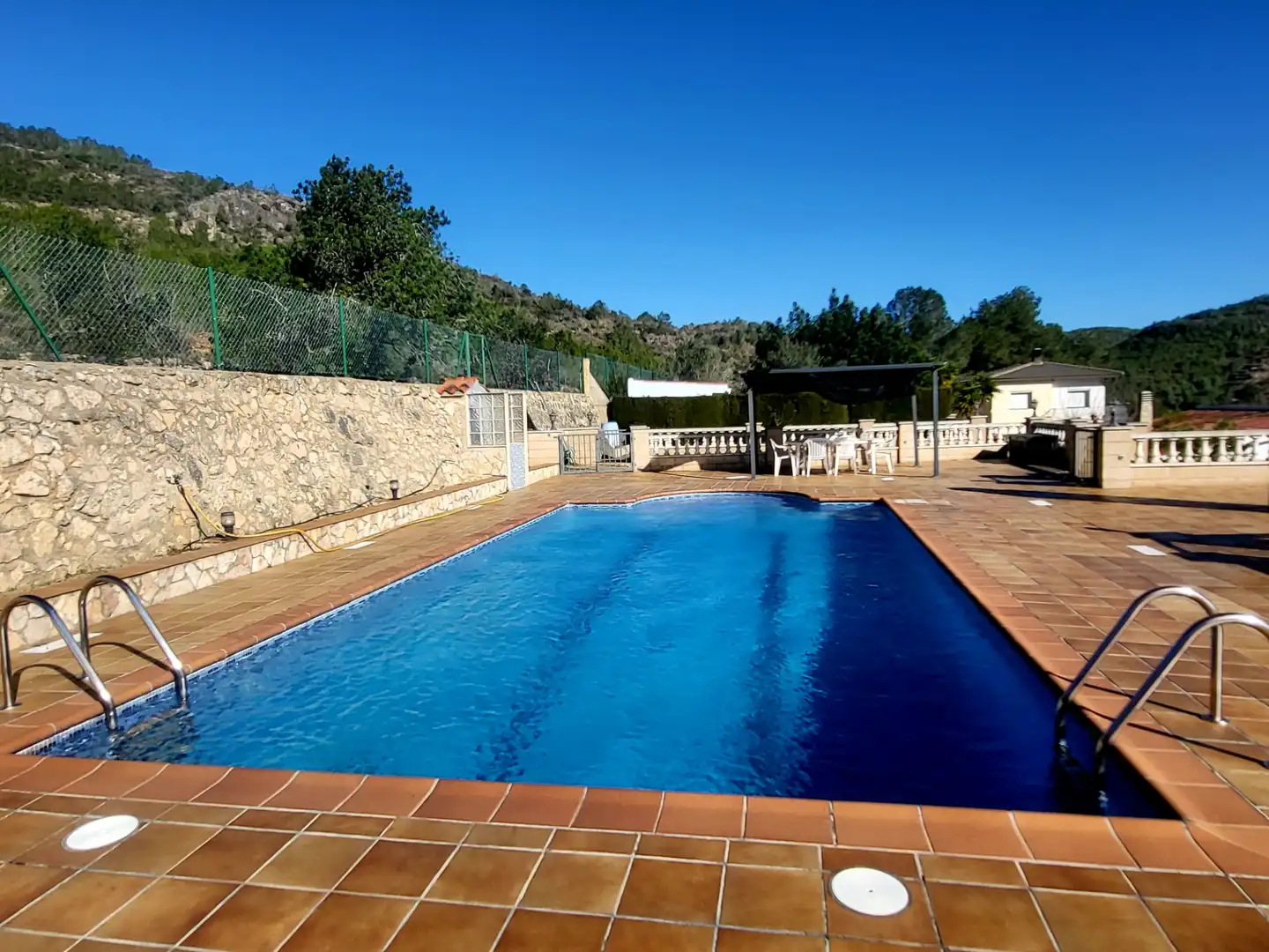 Casa con terraza en venta en Carrer Joaquim Costa, imagen 2