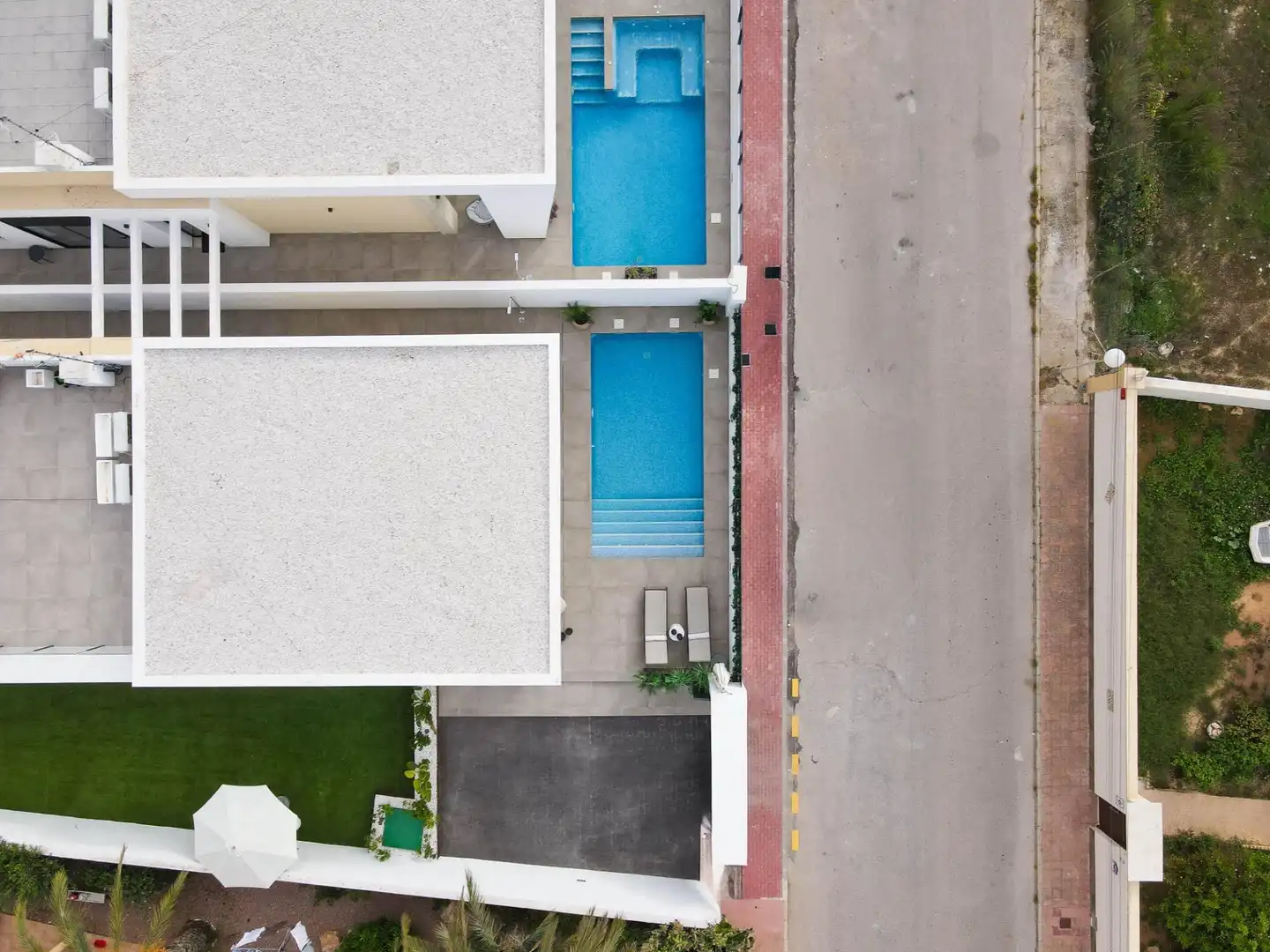 Piscina de Casa o xalet en venda en Torrevieja amb Aire condicionat, Calefacció i Jardí privat