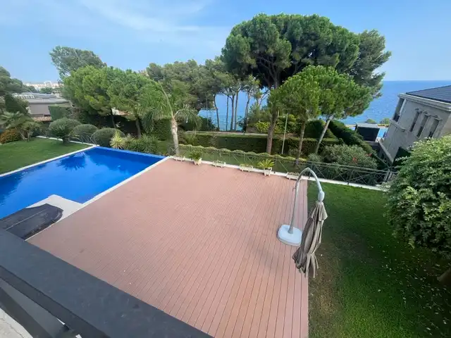 Casa con terraza en venta en Carrer Ildefons Cerdà 4, imagen 18