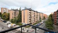 Vista exterior de Pis en venda en  Madrid Capital amb Calefacció i Terrassa