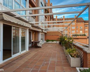 Terrace of Flat to rent in  Madrid Capital  with Heating, Parquet flooring and Terrace