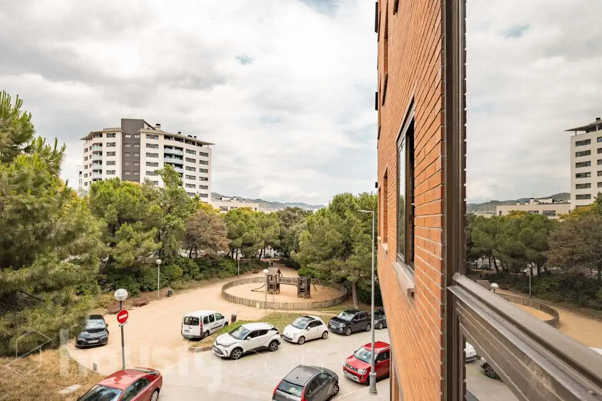 Vista exterior de Piso en venta en Barcelona con Aire acondicionado, Calefacción y Amueblado