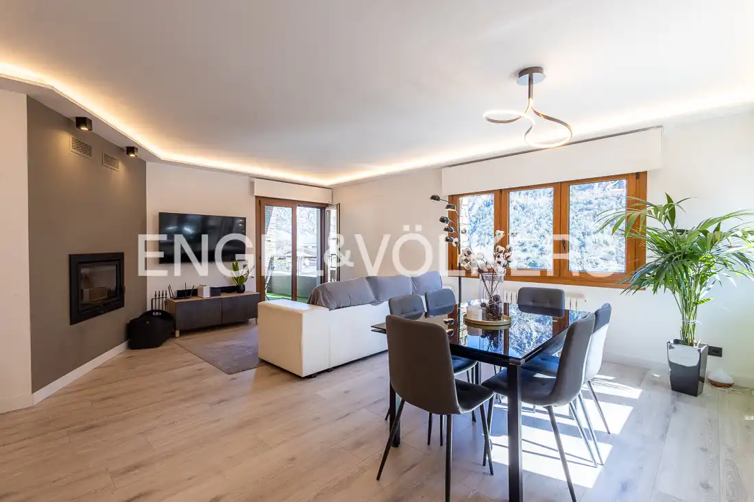 Sala de estar de Planta baja en venta en Andorra la Vella con Terraza y Trastero