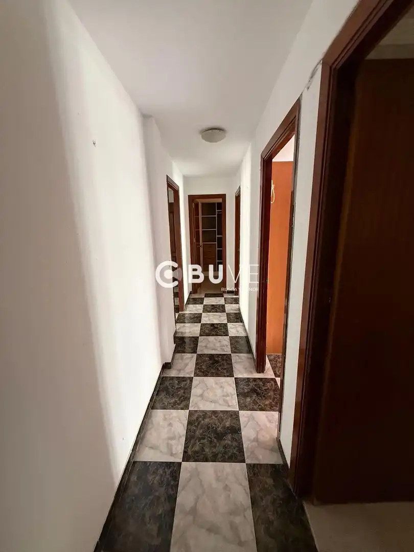 Piso en venta en Chipiona con Aire acondicionado, Terraza y Alarma