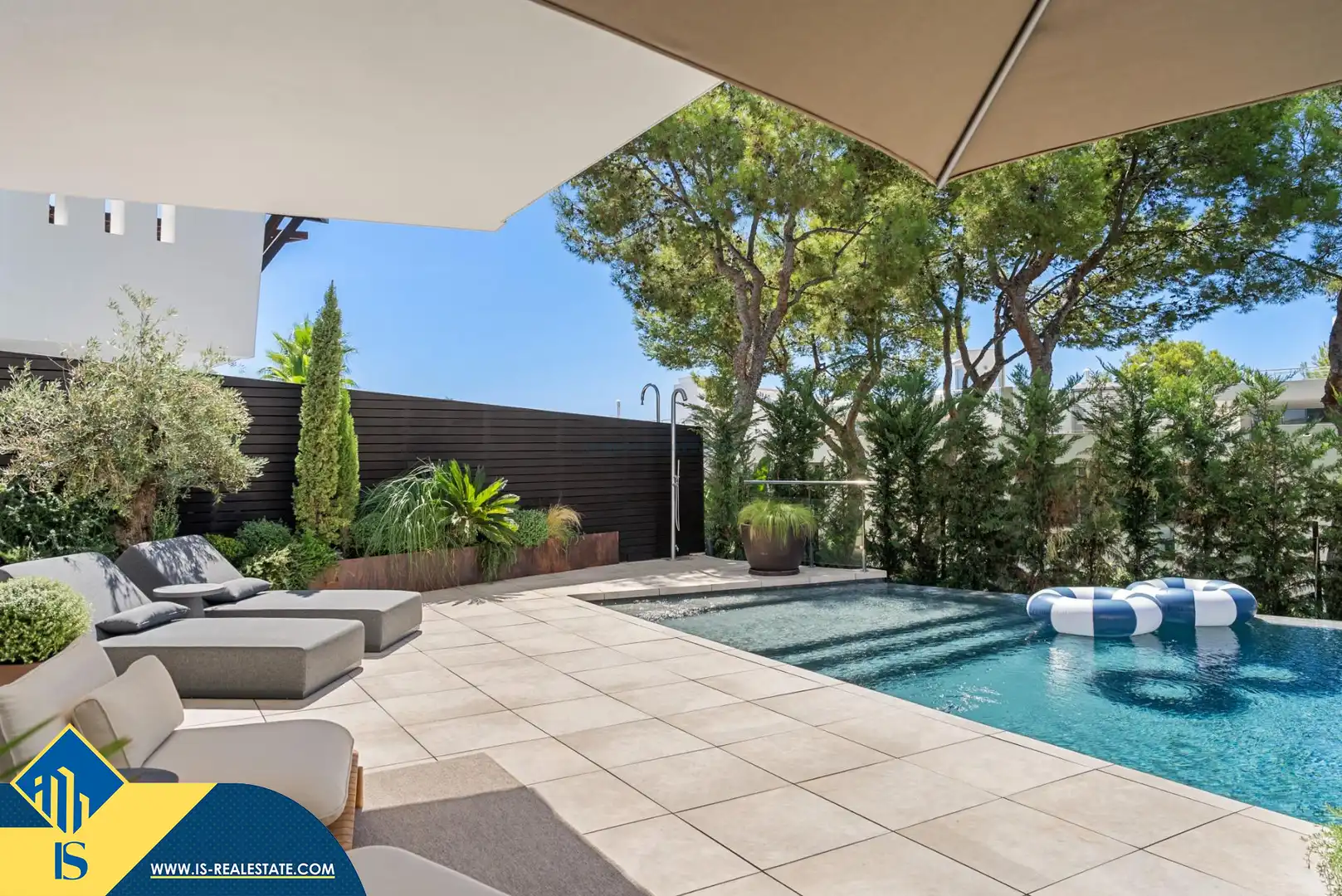 Chalet con piscina en venta en Milla de Oro, imagen 8