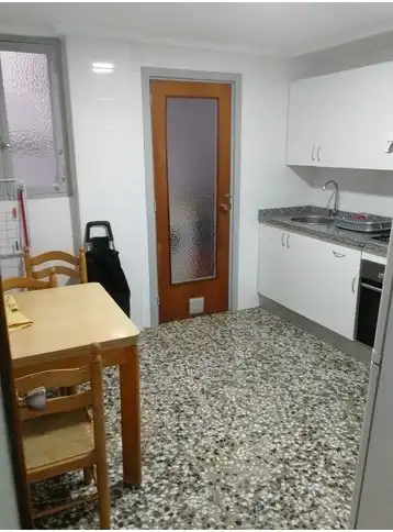 Flat with terrace to rent in Elche ciudad, imagen 2