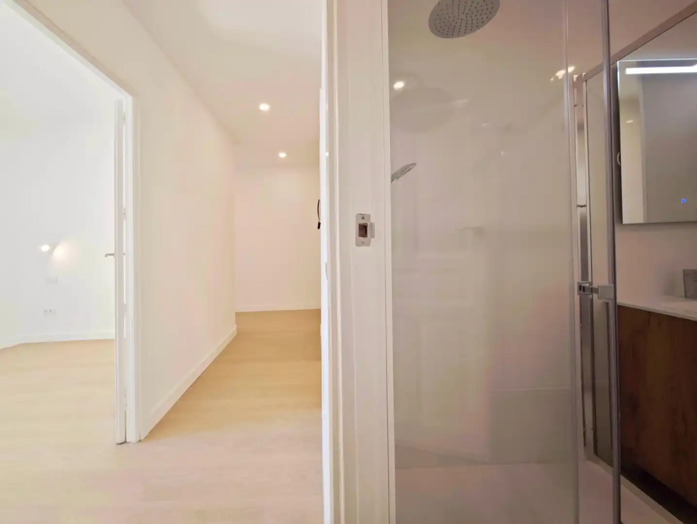 Wohnung zur Miete in Madrid mit Klimaanlage, Heizung und Terrasse