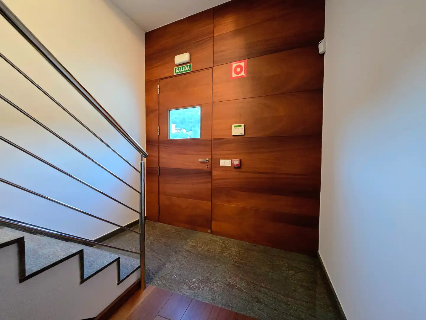 Office for rent in Aiguafreda  with Air Conditioner, Heating and Internet