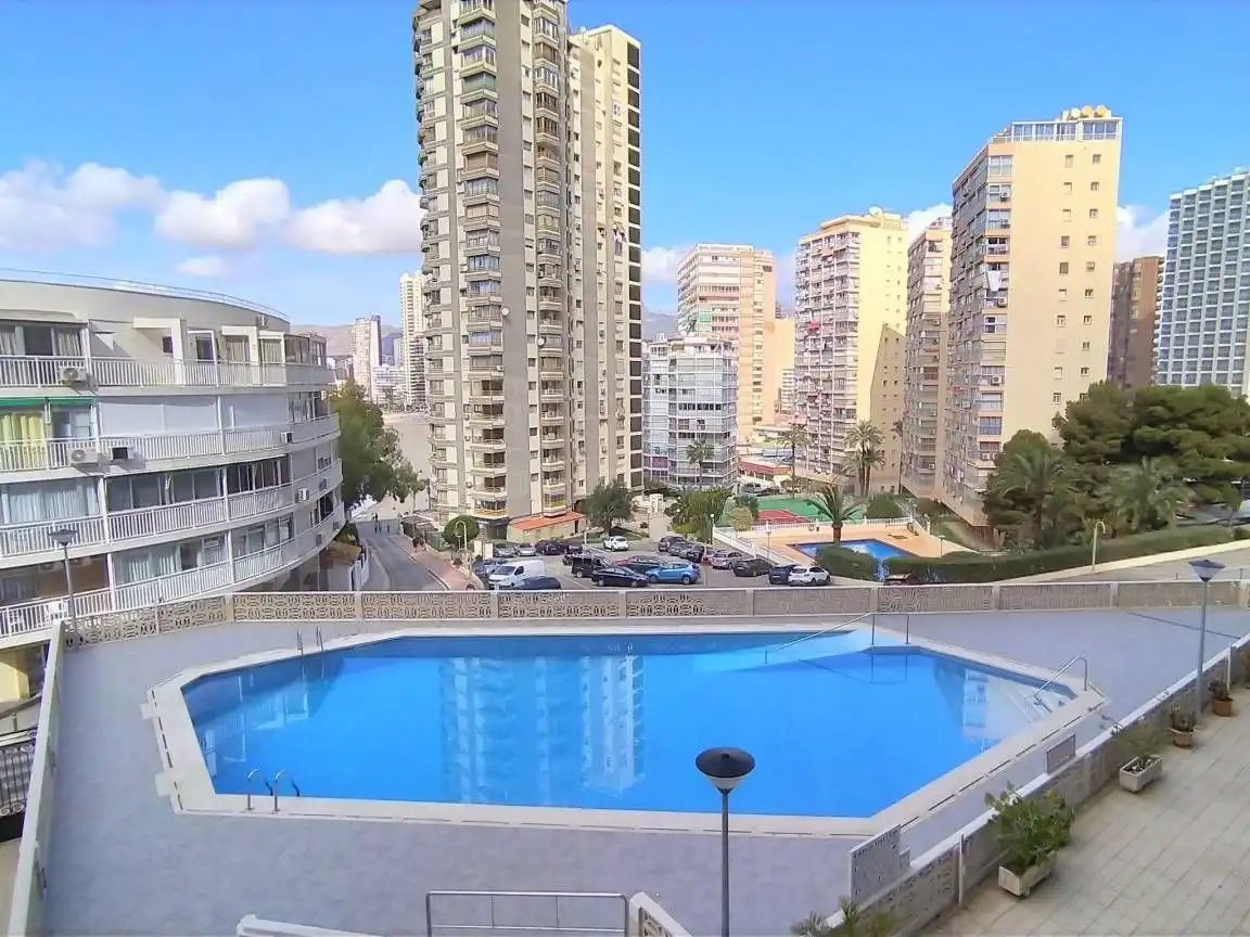 Apartament amb ascensor en venda a Calle ALCALDE MANUEL CATALAN CH, imagen 2