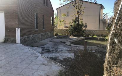 Jardí de Casa o xalet en venda en El Álamo amb Terrassa i Piscina