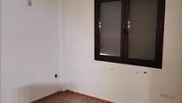 Bedroom of Flat for sale in Garcillán  with Private garden