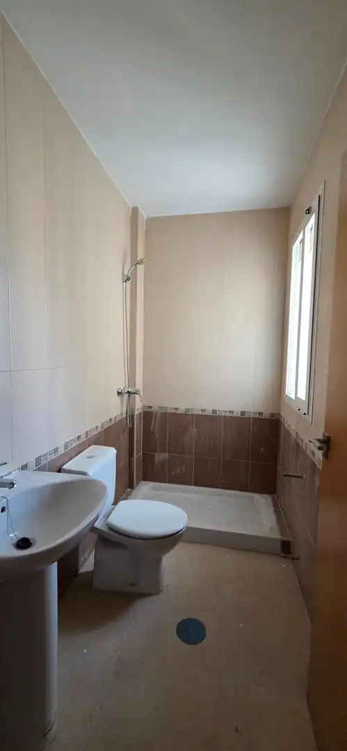 Bany de Pis en venda en Moratalla amb Terrassa i Balcó