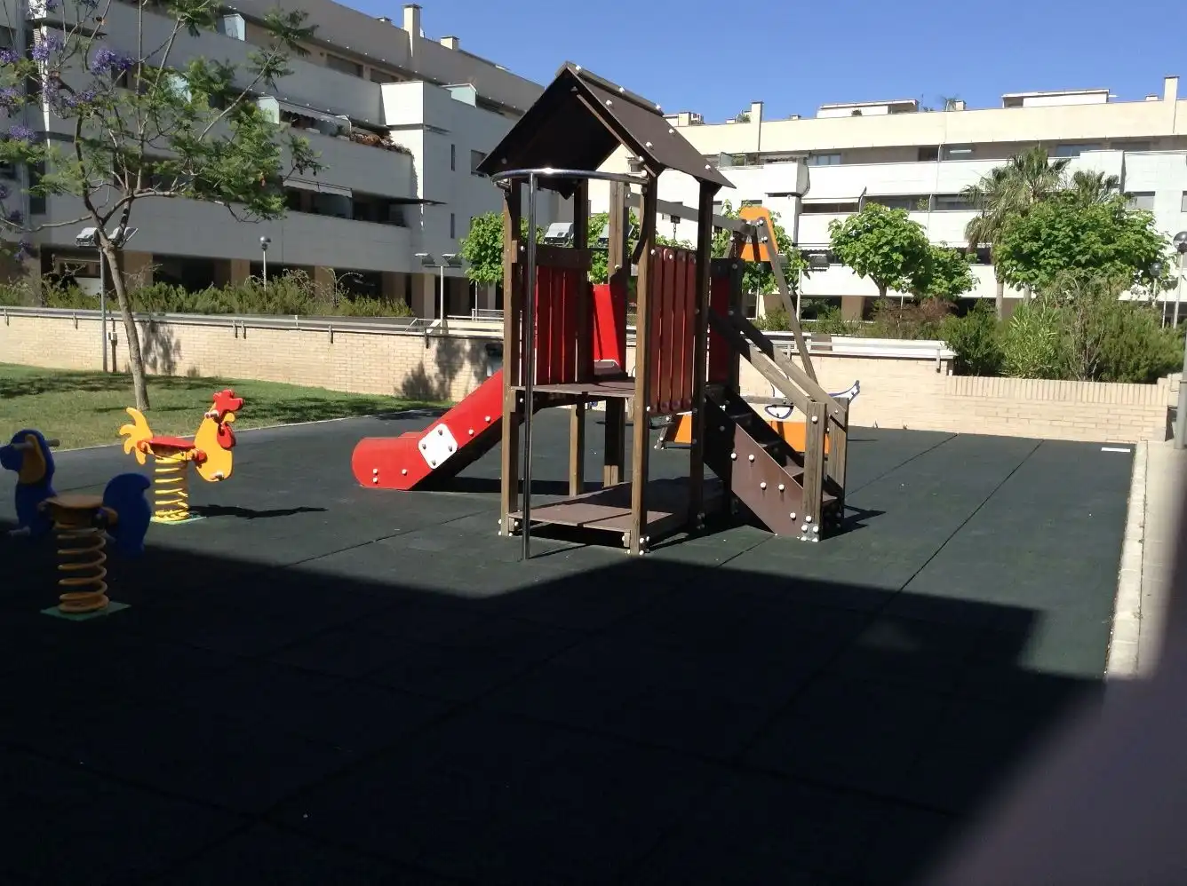 Terrassa de Pis de lloguer en Valencia amb Aire condicionat, Calefacció i Jardí privat