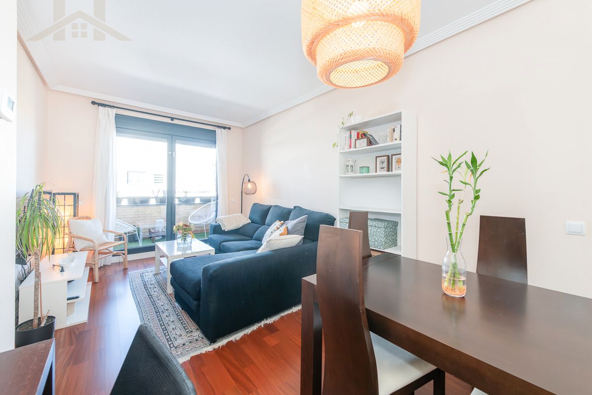 Sala d'estar de Pis en venda en Alcobendas amb Aire condicionat, Calefacció i Parquet