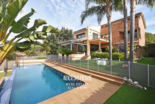 Casa-chalet en Venta en Montalnou - Milans del Bosc