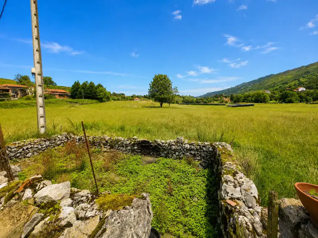 Houses for sale in Llanes  with Private garden