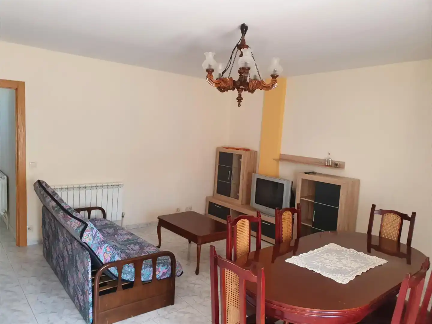 Sala de estar de Piso en venta en Robleda con Amueblado, Horno y Lavadora