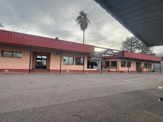 Nave industrial en Alquiler en La Conarda