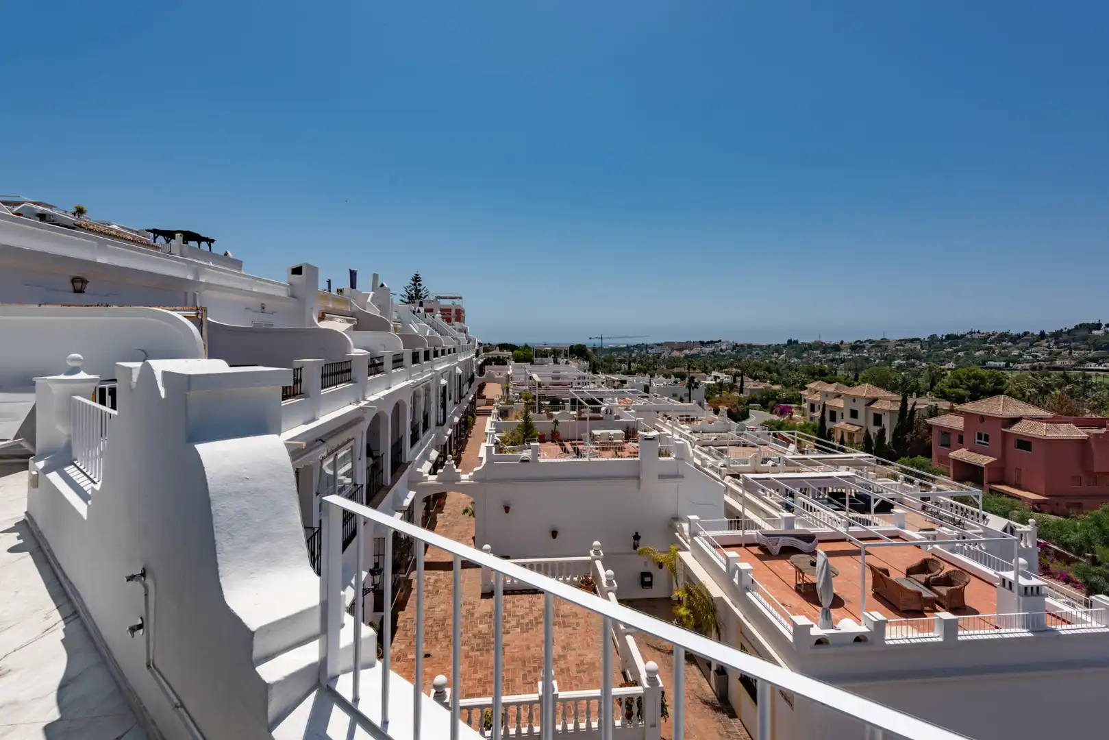 Vista exterior de Casa adosada en venta en Marbella con Aire acondicionado, Jardín privado y Terraza