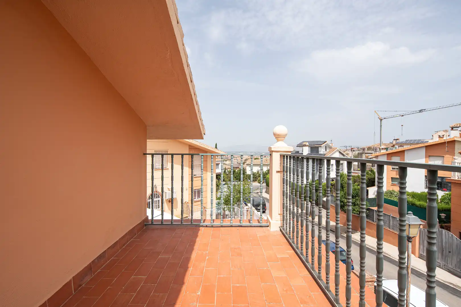 Terrassa de Casa adosada en venda en Huétor Vega amb Aire condicionat, Jardí privat i Terrassa