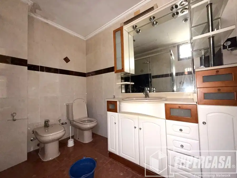 Baño de Casa o chalet en venta en Manises con Terraza y Trastero