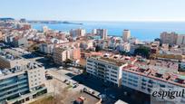 Vista exterior de Pis en venda en Calonge amb Aire condicionat, Terrassa i Piscina