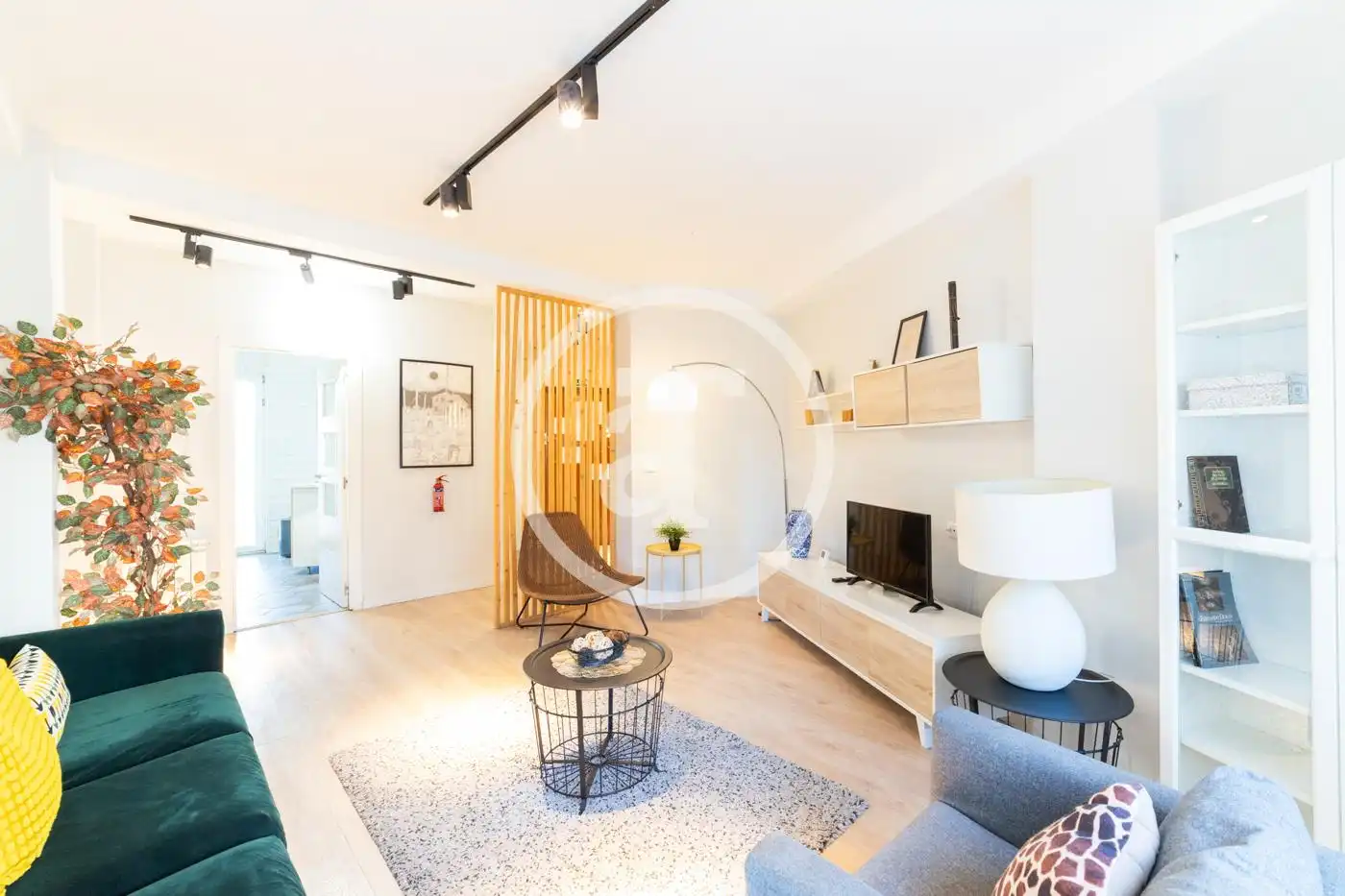 Wohnzimmer von Wohnung zur Miete in Madrid mit Klimaanlage, Möbliert und Ofen