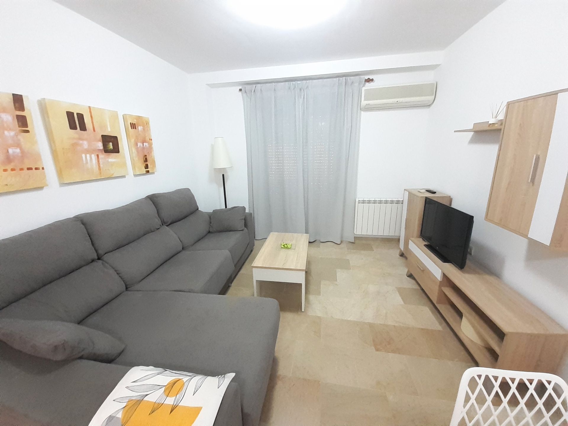 Sala de estar de Piso de alquiler en La Zubia con Calefacción, Amueblado y Lavadora