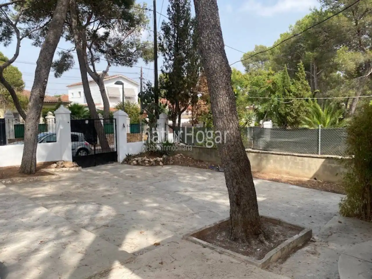 Haus oder Chalet zur Miete in Paterna mit Klimaanlage, Privatgarten und Terrasse