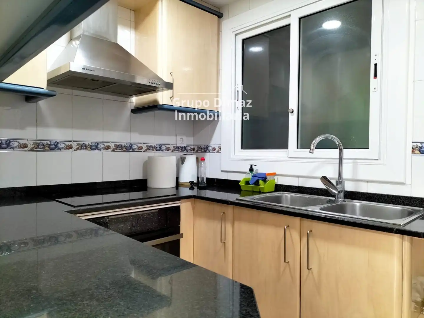 Kitchen of Flat for sale in Pineda de Mar  with Alarm