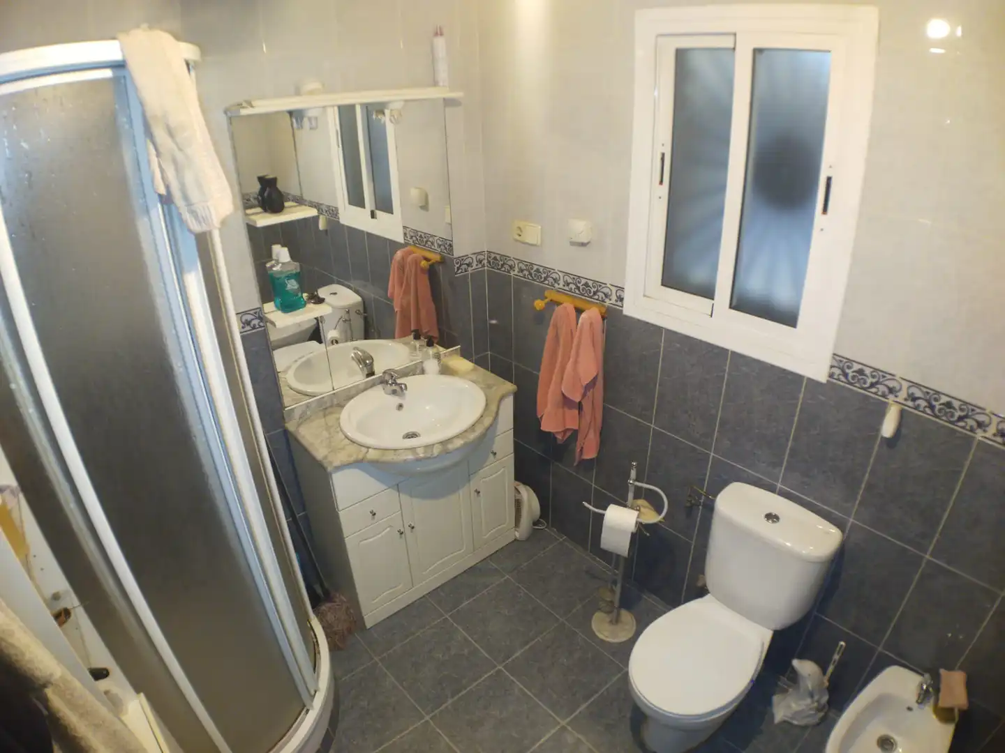 Baño de Casa o chalet en venta en Humanes de Madrid con Calefacción, Jardín privado y Trastero
