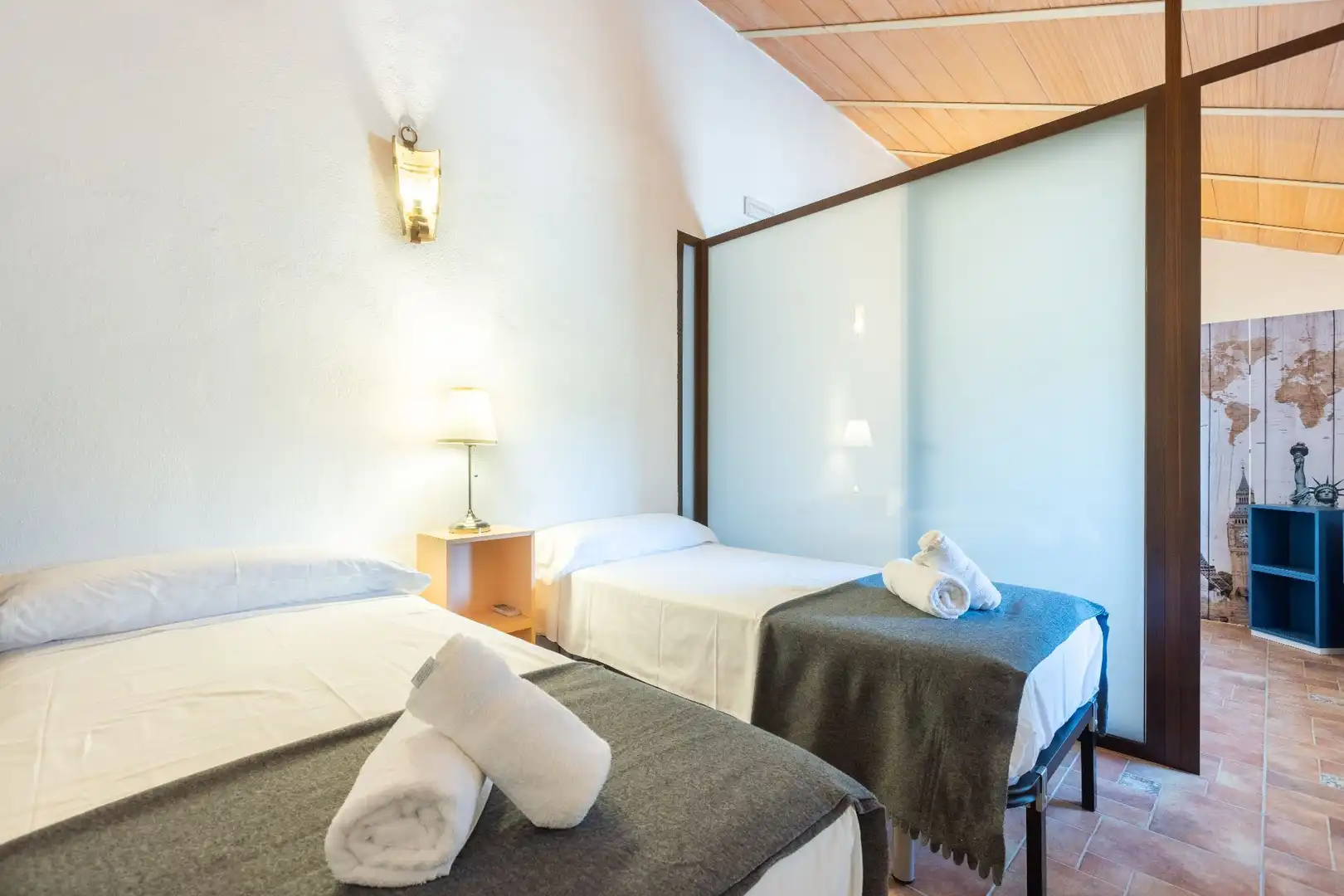 Bedroom of Country homes for sale in Gilena  with Air Conditioner, Heating and Private garden