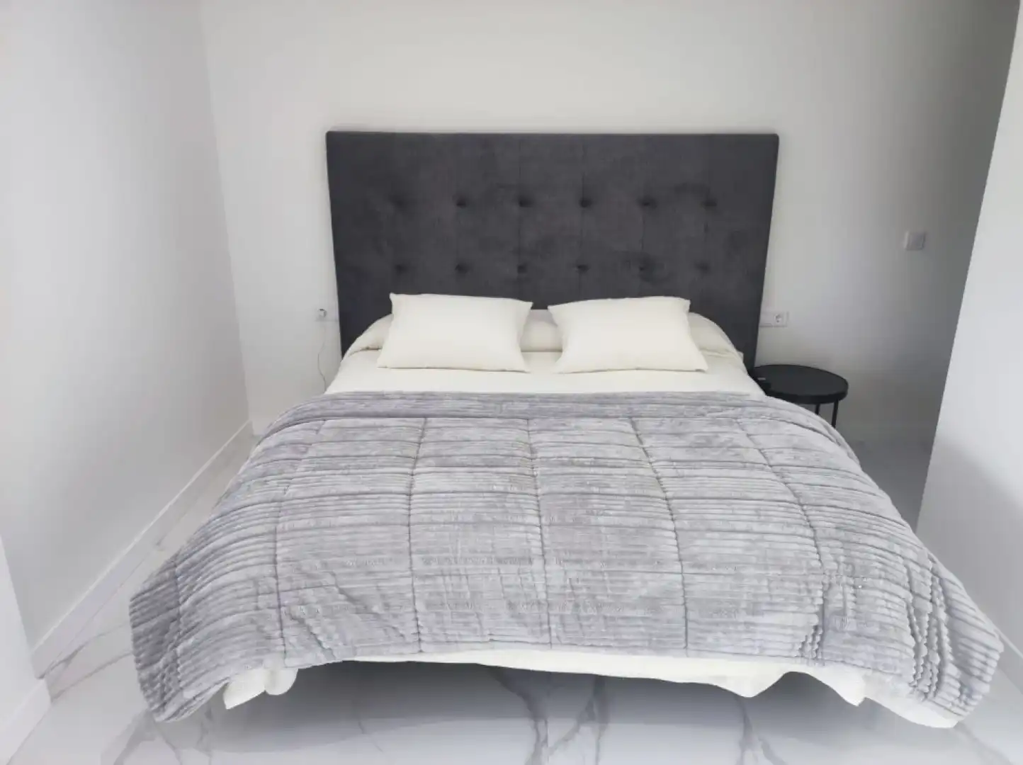 Bedroom of Flat for rent in Sanxenxo  with Air Conditioner, Heating and Terrace