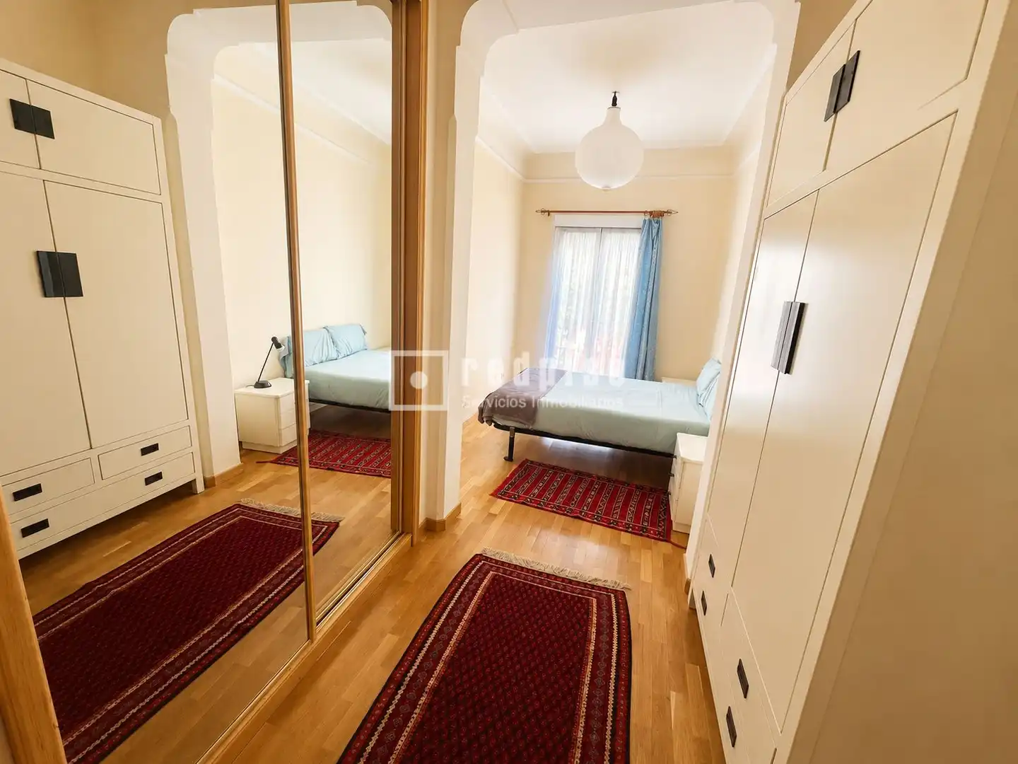 Habitación de Piso en venta en Madrid con Calefacción, Parquet y Terraza