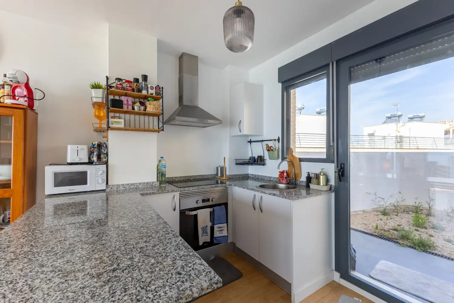 Cocina de Casa o chalet en venta en Cullera con Aire acondicionado, Calefacción y Jardín privado