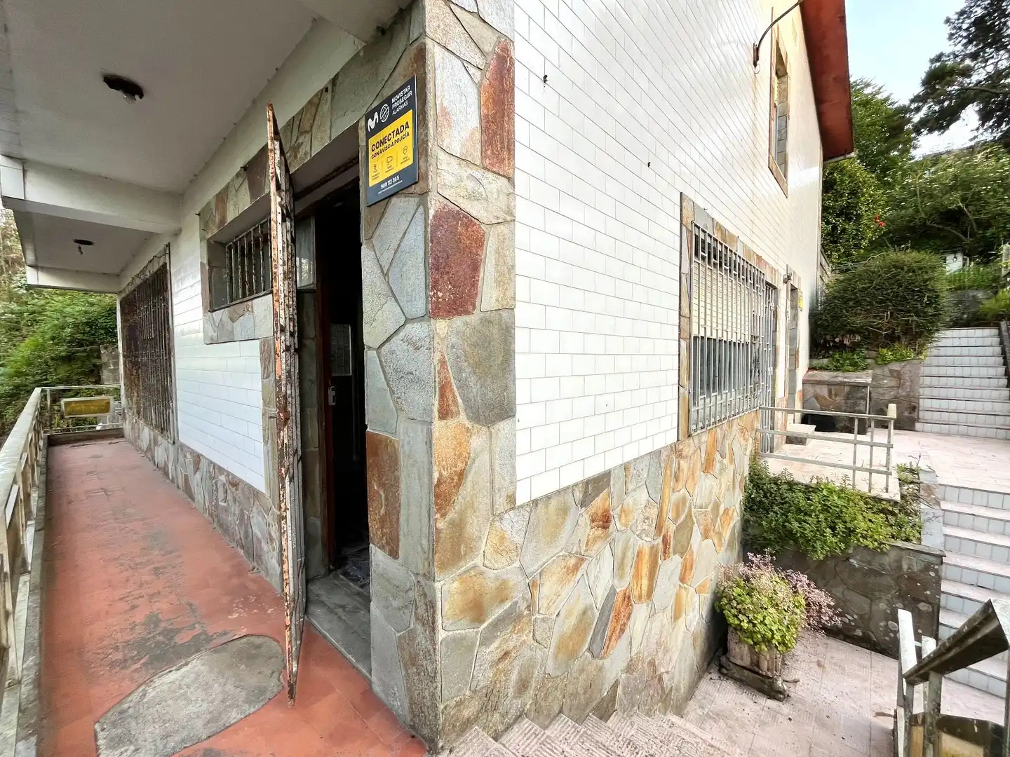 Exterior view of Houses for sale in Oleiros
